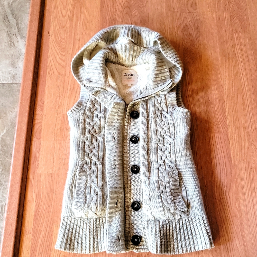 Womens sweater vest with hood